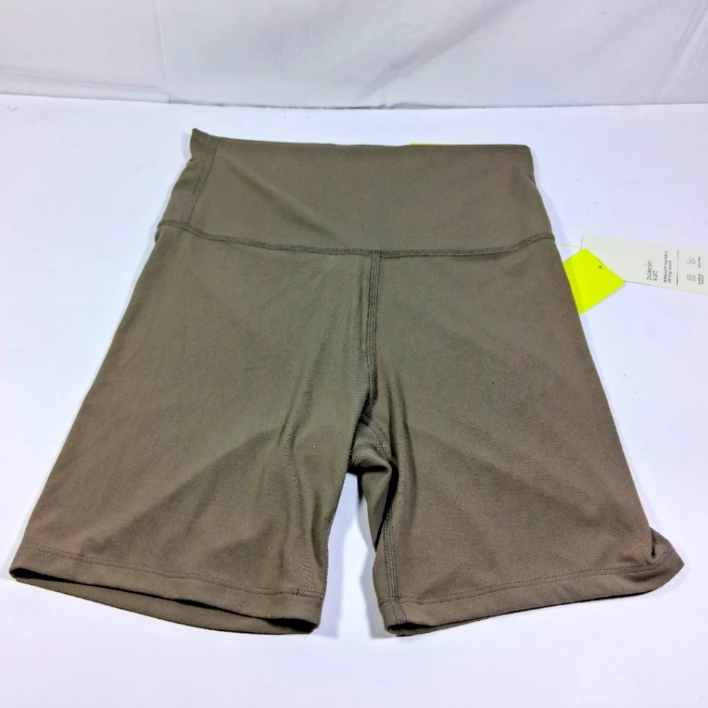 Women's NWT Small Tan Ultra High Rise Buttery Soft All in Motion Biker Shorts